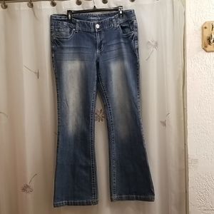 Maurice's jeans